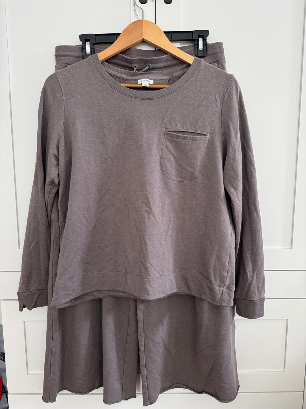 Cuyana french terry Gray Long-Sleeve Pocket Top and Drawstring Pant Set